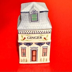 1989 Lenox Vintage Spice Village Fine Porcelain Spice Jar: Ginger